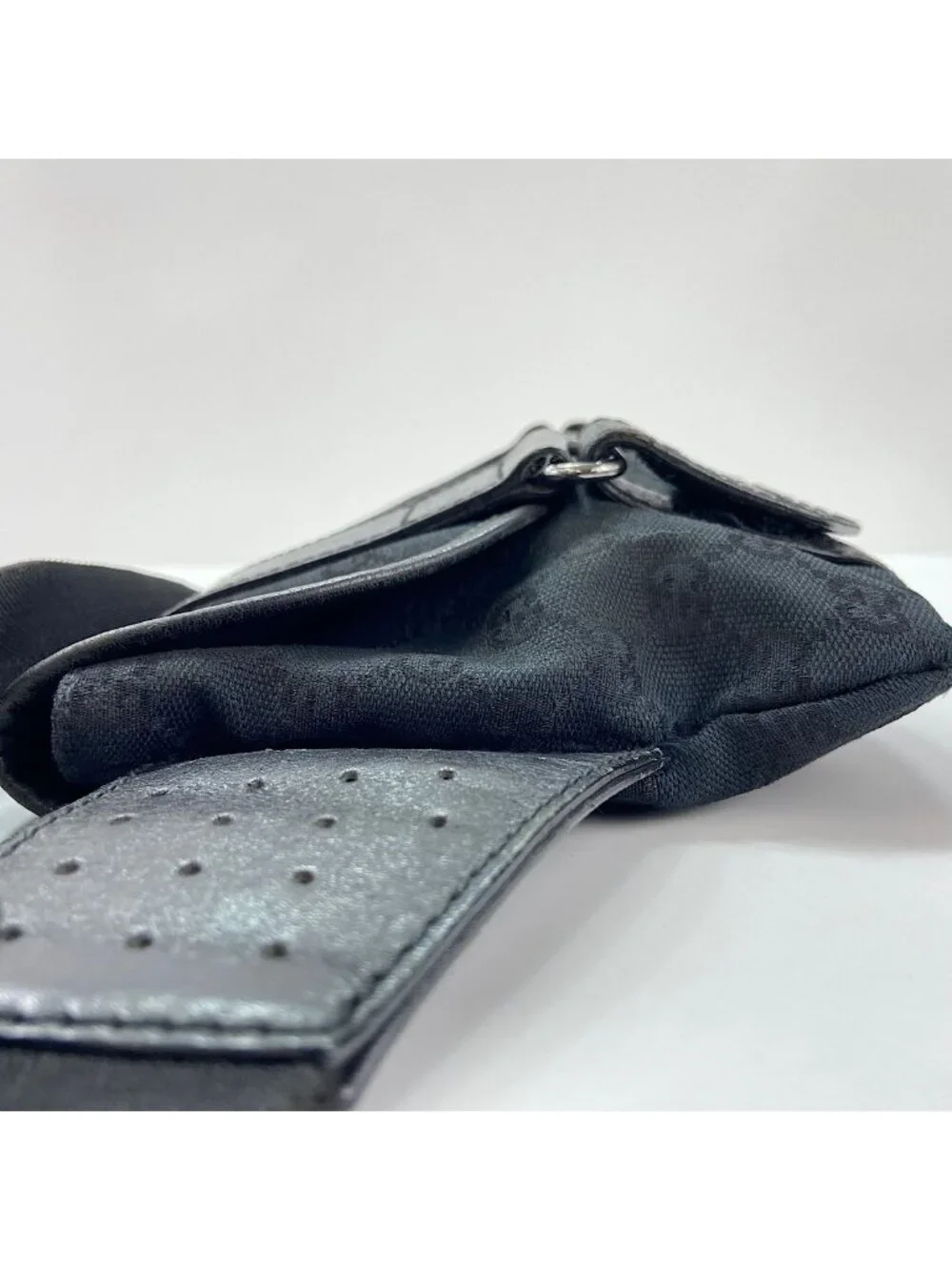 Gucci Waist Bag Belt Bag Black